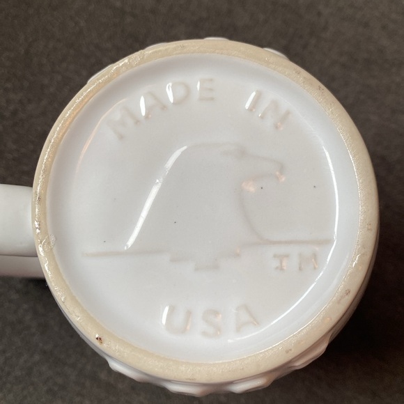 B-2 ‘Catch the Spirit’ mug.  EUC - Picture 3 of 3